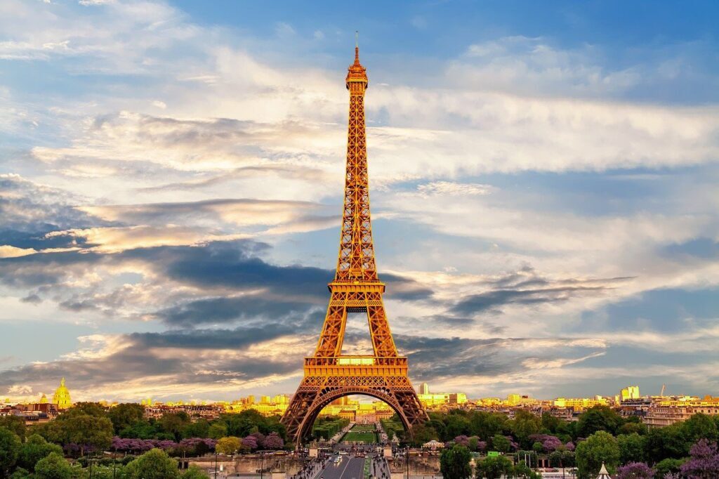 Hotels with view of the Eiffel Tower