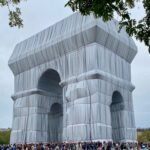 L'Arc de Triomphe, Wrapped - Love in the City of Light