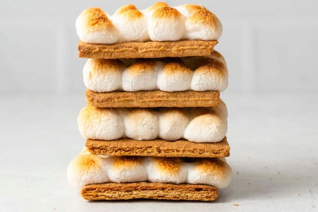 Toasted Marshmallow & Graham Cracker Dippers