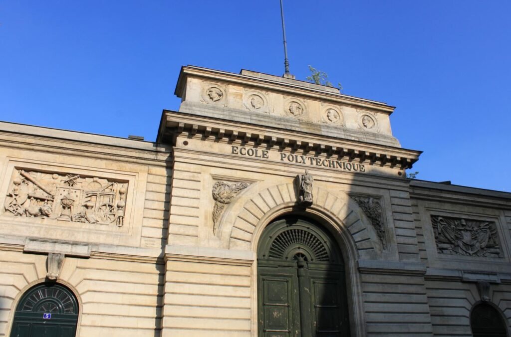 Top 5 Popular Universities in France