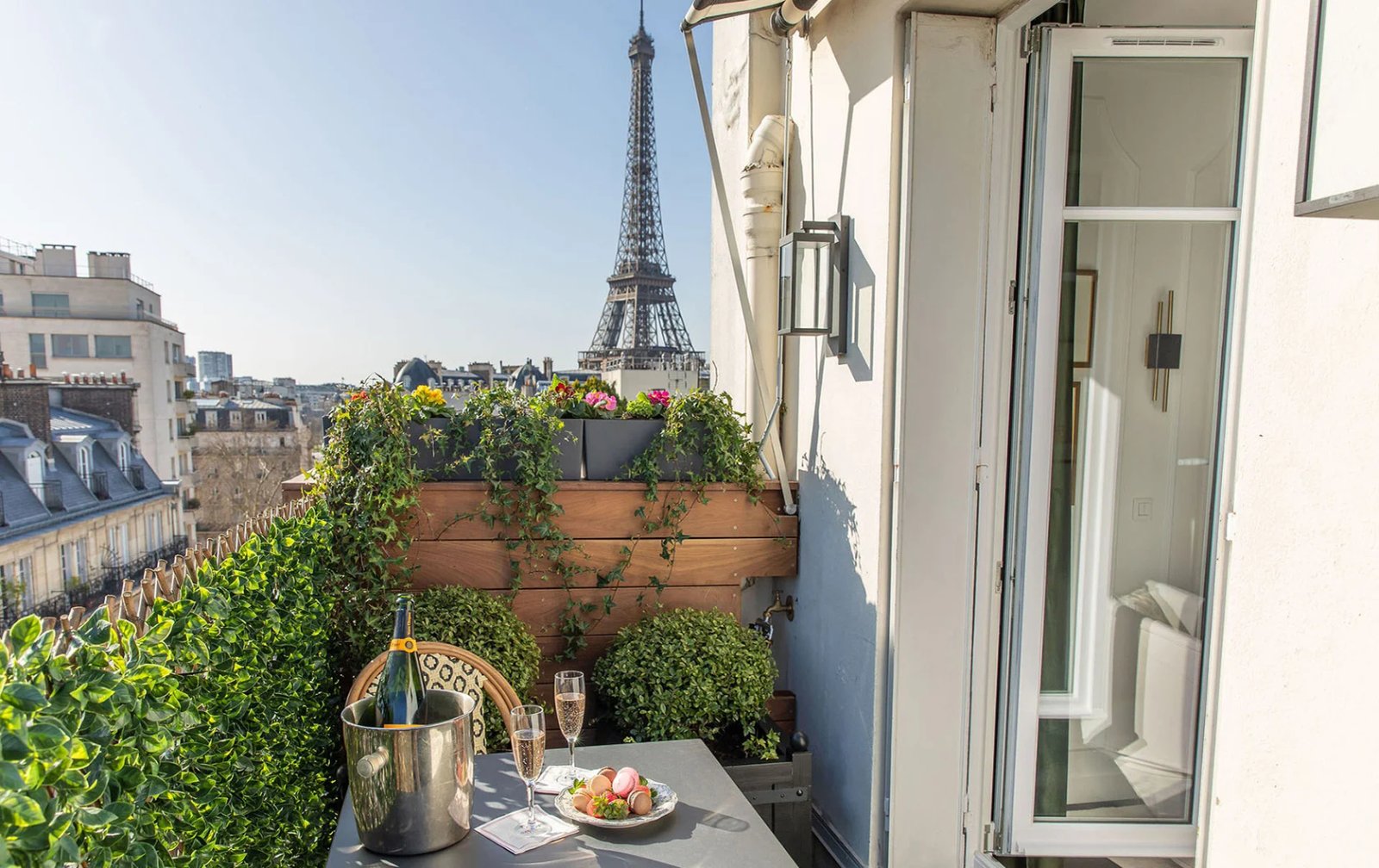 Before & After at Lirac – A Paris Stay Like No Other