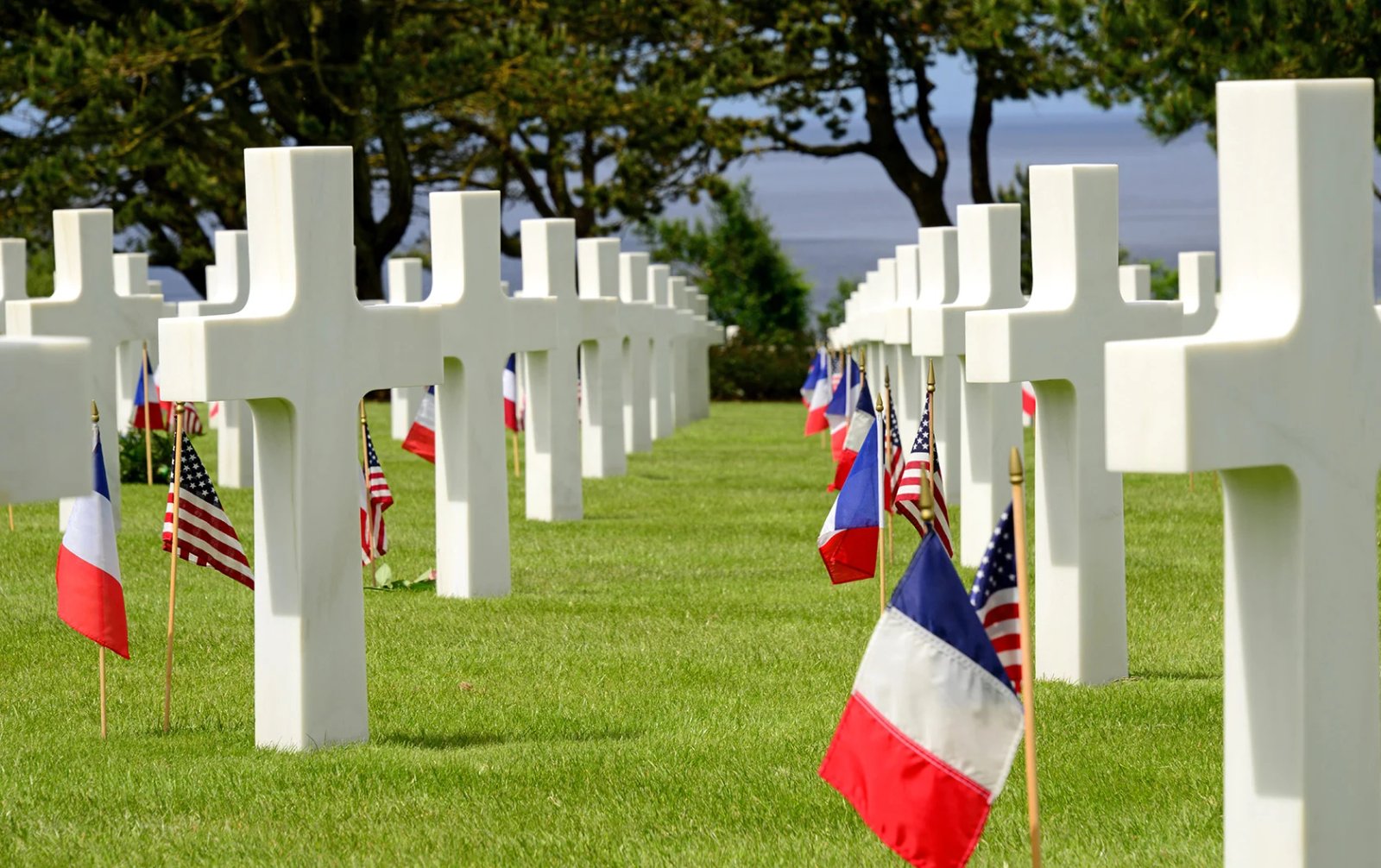 Understanding Paris During WWII – A Powerful Tour Through History