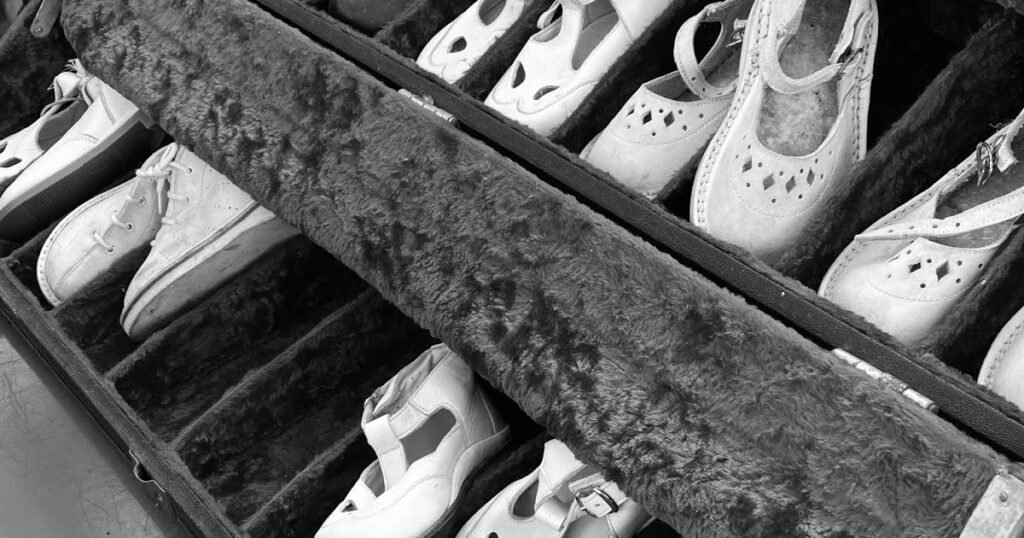 Paris Through My Lens: Les chaussures pour les enfants