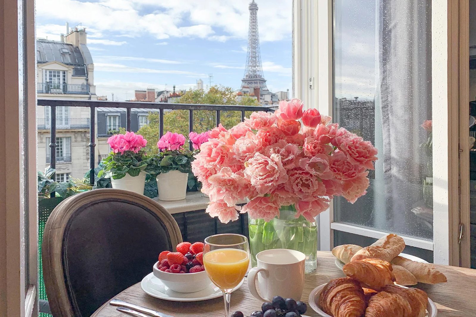 Two Fractional Shares in Paris Just Opened